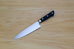 Tetsuhiro Super Gold 2 Gyuto knife 175mm (6.9") Black paper micarta Tetsuhiro Super Gold 2 Gyuto knife 175mm (6.9") Black paper micarta