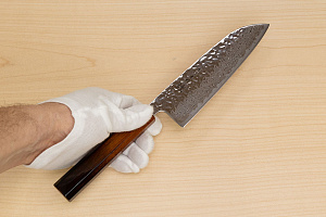 Hokiyama Sakon AUS10 Hammered shiny Damascus 165mm (6.5") Santoku knife with Burnt pattern Urushi lacquered Magnolia Wood octagon handle