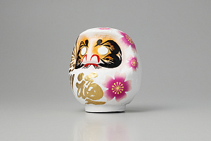Miyabi Daruma Sakura White Small 12cm