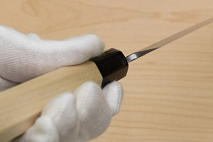 Sakai Genkichi Blue steel 2 Yanagiba Sashimi Knife 270 (10.6) Magnolia Wood handle with buffalo horn