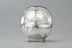 Designer's Premium Silver Daruma Small 12cm