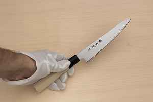 Sakai Takayuki AUS8 Petty knife 150mm (6") Magnolia/Buffalo horn handle