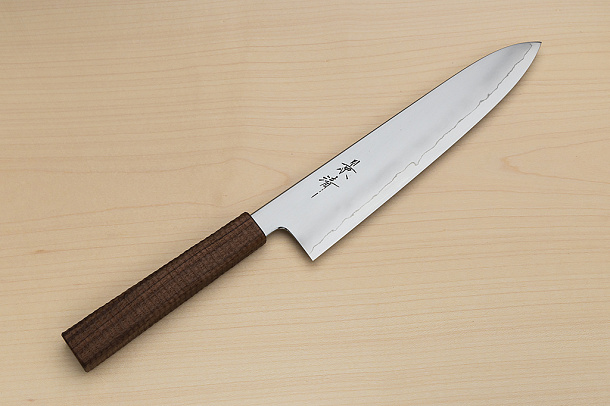 Kagekiyo Silver steel 3 Gyuto knife 240mm (9.5") Walnut handle (hand carved) Kagekiyo Silver steel 3 Gyuto knife 240mm (9.5") Walnut handle (hand carved)