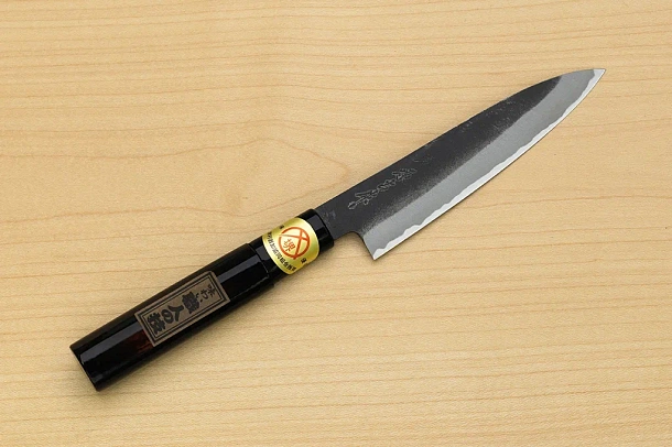 Sakai Genkichi Kurouchi Warikomi White steel 2 Petty knife 140mm (5.5") Magnolia Wood with Akebono-Nuri Urushi Lacque Sakai Genkichi Kurouchi Warikomi White steel 2 Petty knife 140mm (5.5") Magnolia Wood with Akebono-Nuri Urushi Lacque