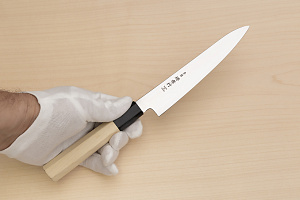 Sakai Takayuki Bohler Uddeholm Petty knife 150mm (6 ") Magnolia/Buffalo horn handle