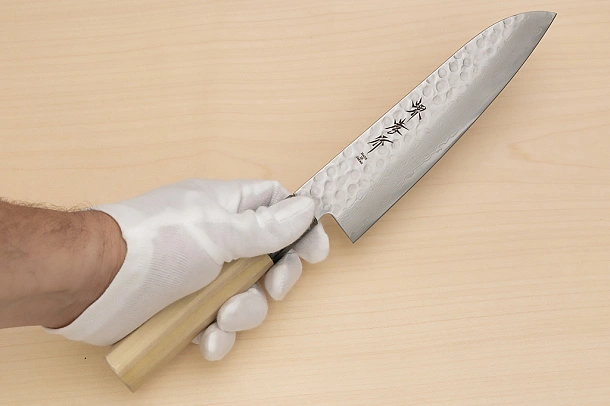 Sakai Takayuki 45-layer Damascus AUS10 Santoku knife 180mm ( 7.1 ") Magnolia/Italian resin handle