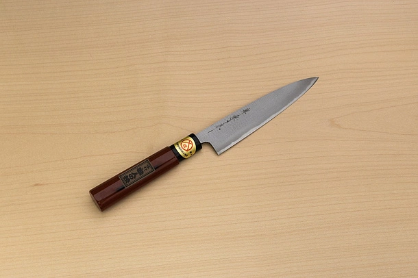 Sakai Genkichi Warikomi White steel 3 Petty knife 150mm (4.8) Magnolia Wood with Negoro-Nuri Urushi Lacque Sakai Genkichi Warikomi White steel 3 Petty knife 150mm (4.8) Magnolia Wood with Negoro-Nuri Urushi Lacque