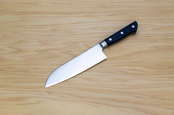 Tetsuhiro Blue Super Santoku knife 170mm (6.7") Black paper micarta