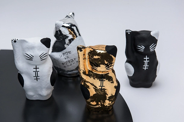 Designer's Premium Silver Maneki-Neko Small 14cm Designer's Premium Silver Maneki-Neko Small 14cm